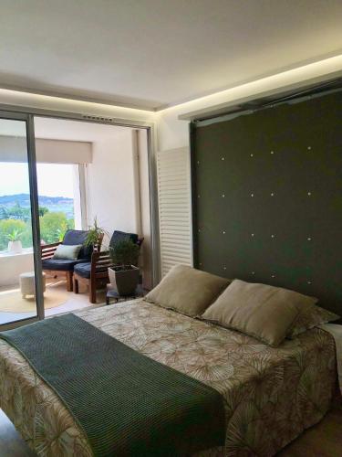 Charme & Calme-TAMARIS- Studio Vue mer - Piscine - Le Petit Olivier sur Mer, La Seyne-sur-Mer (Foto 10)