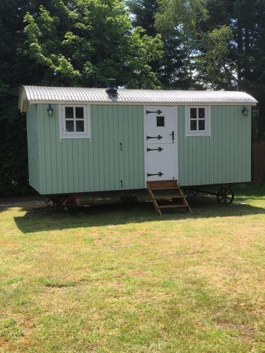 Jasmine The Shepherd Hut