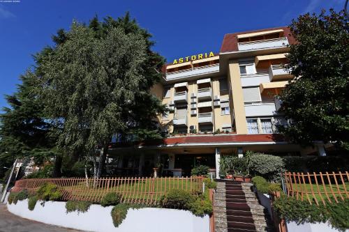 Hotel Astoria - image 11