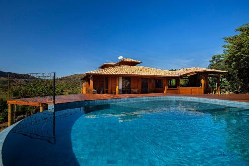 4 bedrooms, 7 beds