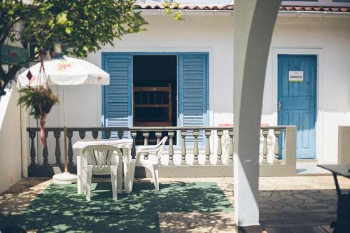 Entrance, World Hostel - Canasvieiras in Canasvieiras