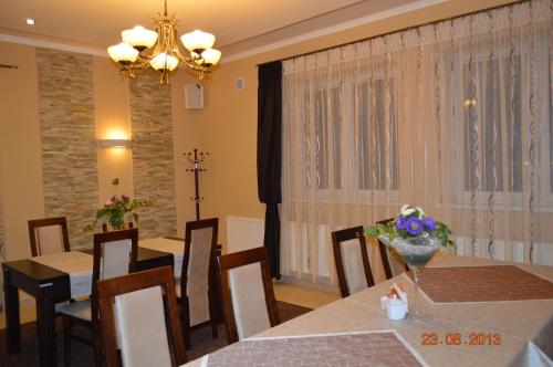 Restorāns, Zajazd Zlota Podkowa in Wrocki