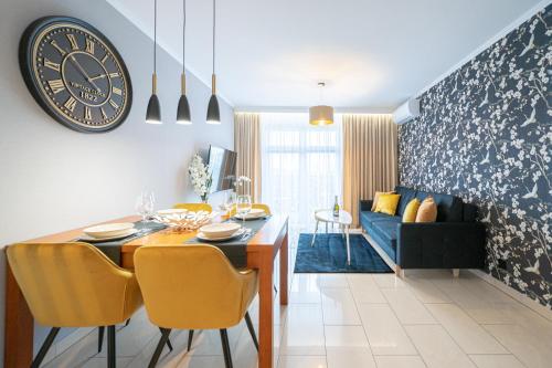 Apartament 55m2 - Darmowy Garaż - Klimatyzacja - Centrum - 24na7, Вроцлав