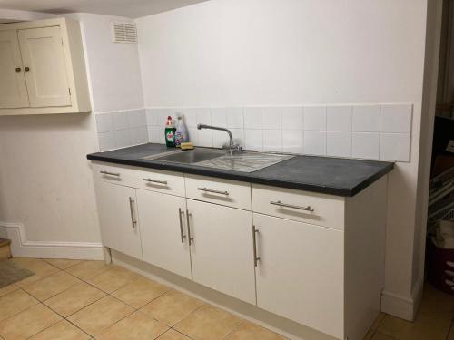 Golden Triangle Budget Rooms 4