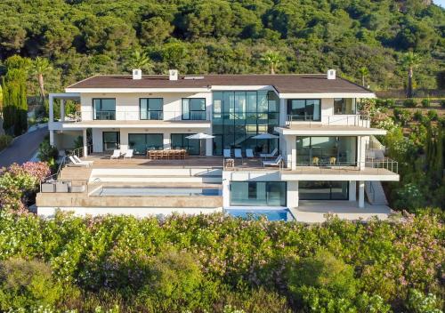 Spectacular luxury villa in complete silence gîte à louer Nuevo Guadiaro