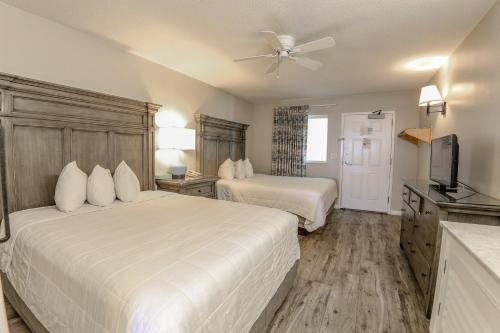 Deluxe Double Room with Balcony and Sea View