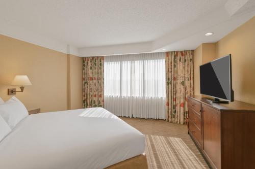 2 bedrooms, 3 beds