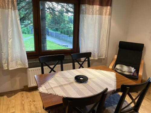 Kleines Haus am Waldrand, Haustiere auf Nachfrage in Breitenbrunn/Erzgeb.