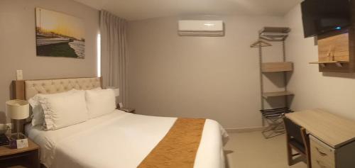 Superior Double Room image 2