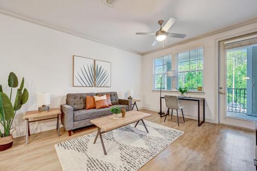 Frontdesk The Point at Tamaya Apts Jacksonville