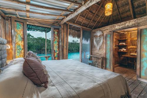 1 king bed, 1 sofa bed