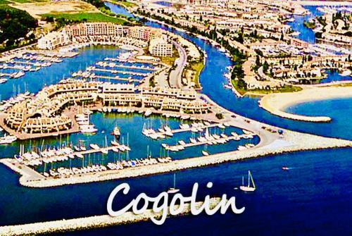 Logement atypique Golfe de Saint Tropez - Hôtel - Cogolin