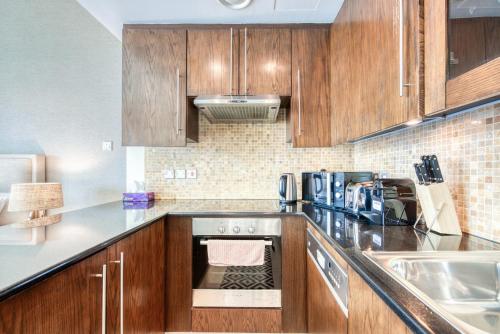 Prime Retreats - Downtown Dubai