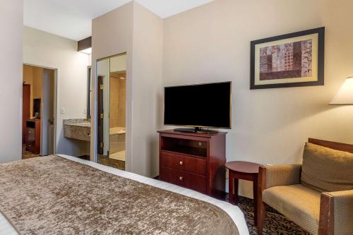 Best Western Plus Louisville Inn And Suites