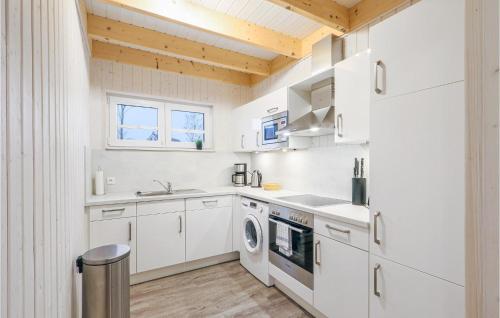 Nice home in OstseeResort Olpenitz w/ Sauna WiFi and 2 Bedrooms - image 12