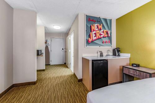 Quality Inn McGuire AFB - image 9