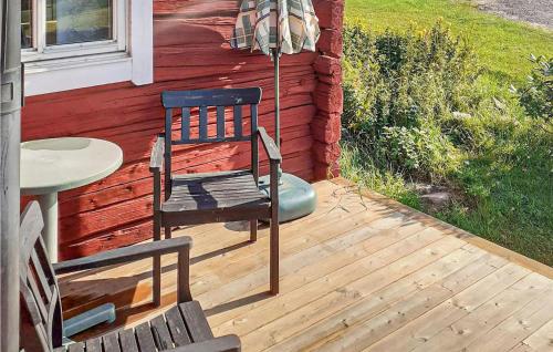 Pohled zvenku, 1 Bedroom Nice Home In Öje (1 Bedroom Nice Home In Oje) in Johannisholm