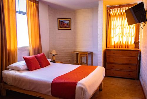 Double Room image 7