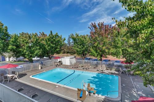 Motel 6 Santa Rosa North CA