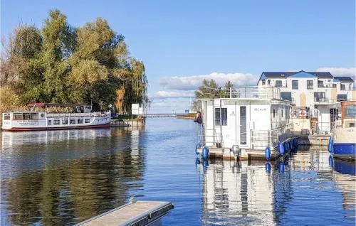 Gemütliche Wohnung In Rechlin Mit Seeblick in Rechlin, Deutschland