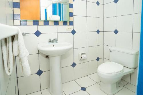 Double Room image 1