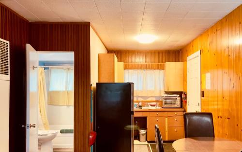 Three Bed Kitchenette