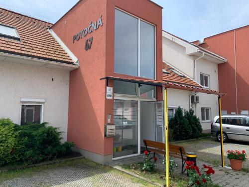 Апартаменты