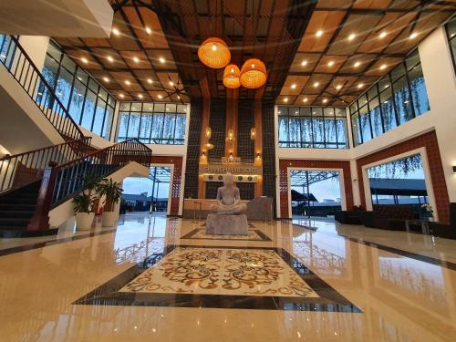 Lobby, Shanghai Resort  in Chantrea