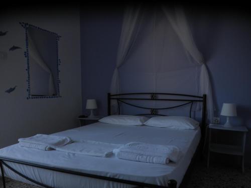 Korina's Rooms in Milos Island