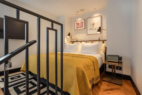 room detail thumbnail 0