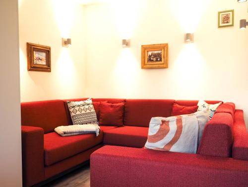 تشيسا مونتانا تشيسا مونتانا