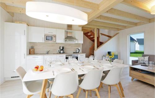 кухня, Gorgeous Home In Ostseeresort Olpenitz With Sauna in Olpenitz