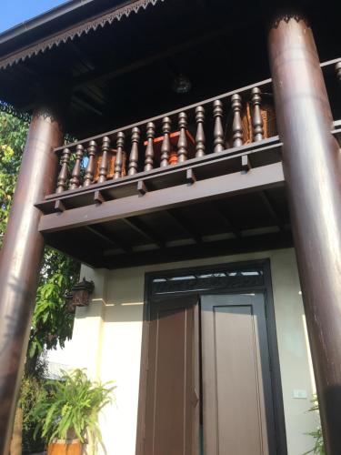 Exterior view, Mali House in Riverfront