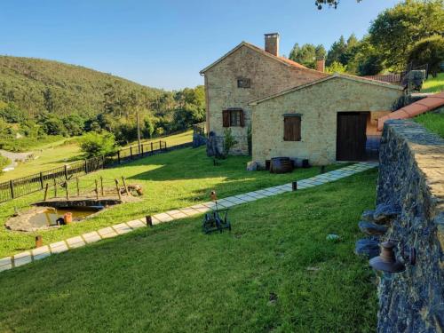  Casa Rural A Avoa María in Campo Lameiro
