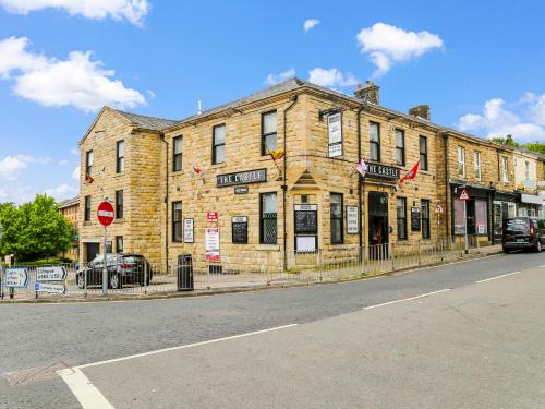 OYO Castle Hotel, Accrington