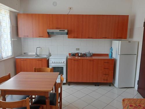 One-Bedroom Apartment with Balcony image 5