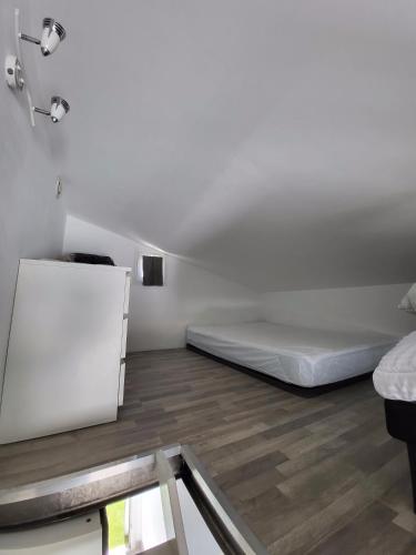 Studio mezzanine Saint Bres. 20min de Montpellier - Location saisonnière - Saint-Brès