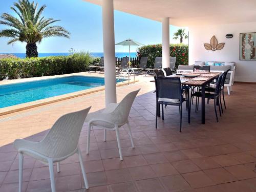 VILLA ATALAYA Impresionantes vistas al mar entorno tranquilo - image 13
