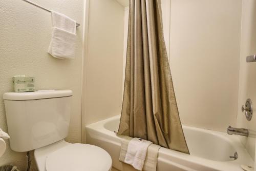 Motel 6-Petaluma CA - image 13
