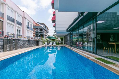 Oniks Comfort Suites - 수영장