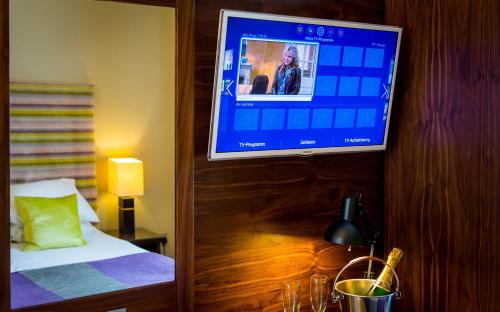 The Parklands Hotel - image 12