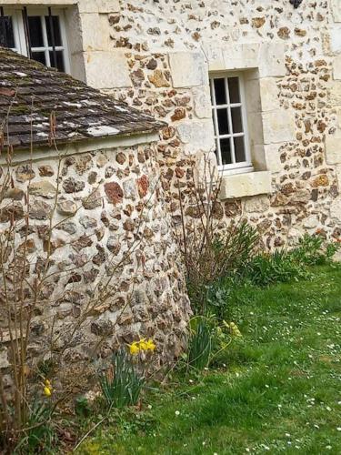 Maisonnette indépendante au bord du loir