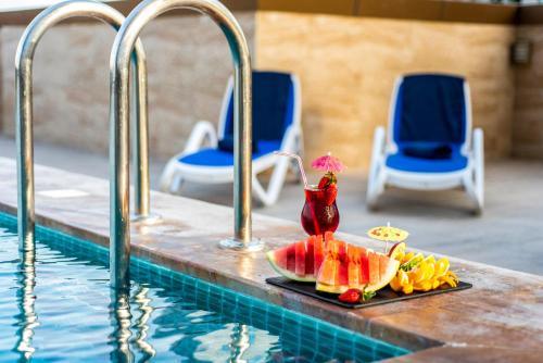 Luxe Grand Hotel Apartments photo 2