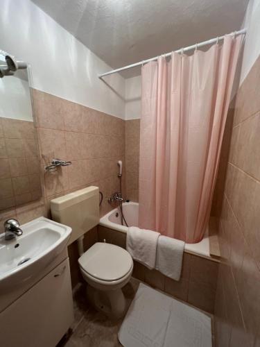  Apartments and Rooms Jasna in Hvar