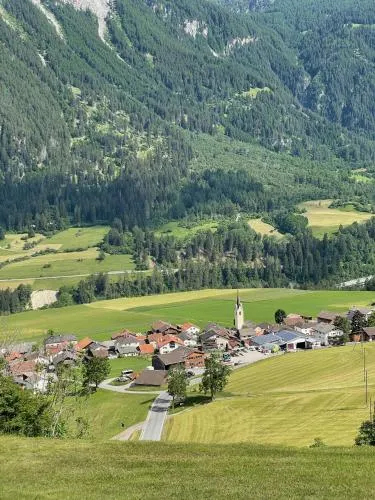 Gasthaus Beverin in Fardün, Schweiz