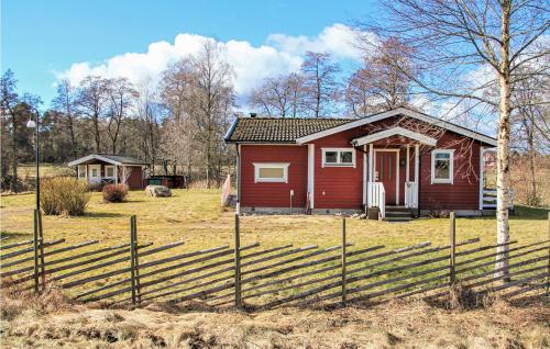 Amazing Home In Lngaryd With Wifi