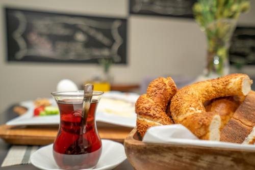 The Gate 30 Suites - image 3