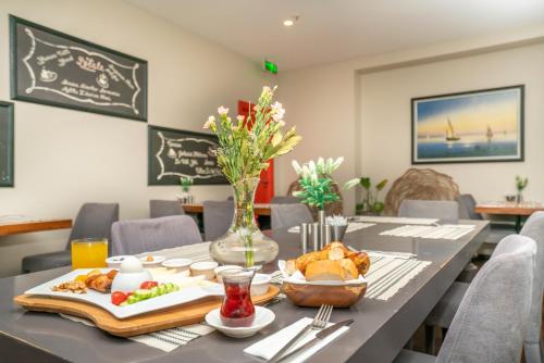 Restaurant, The Gate Atasehır Finance Center in Atasehir