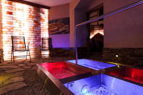 Spa, Spa Hotel Anglický Dvůr (Spa Hotel Anglicky Dvur) in 卡羅維瓦立