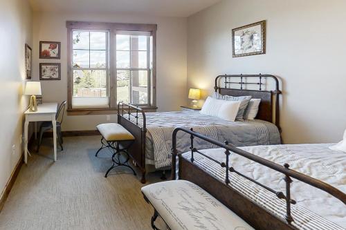 Deer Park Dream Deer Park Dream